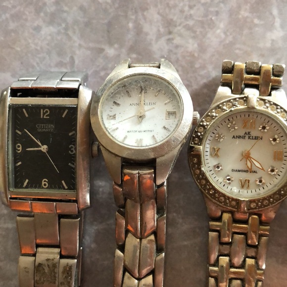 Lot of watches for parts repair or battery replacement or repurpose - Picture 7 of 13